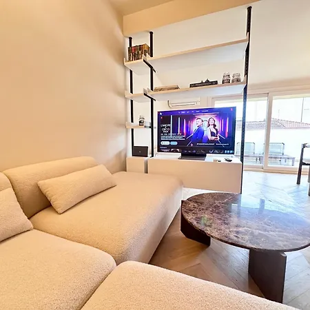 Apartament Front - Attic Viareggio