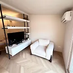 Front - Attic Daire Viareggio