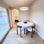 Front - Attic Daire *